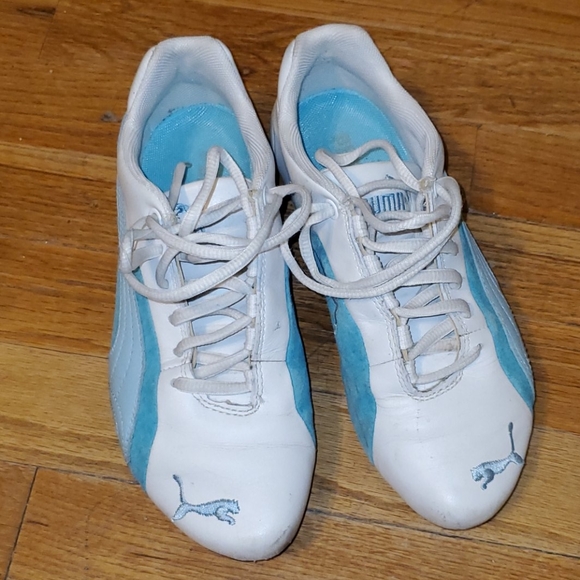Puma Shoes - Retro womens pumas.